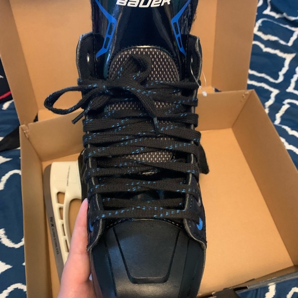 (SOLD) Men’s Bauer Nexus Skates - size 8 - Picture 6 of 8